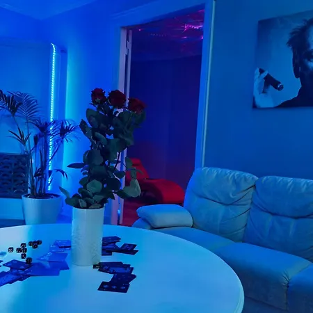 Exotic Detox Grey Manufaktura Vip Bdsm Swing Lägenhet